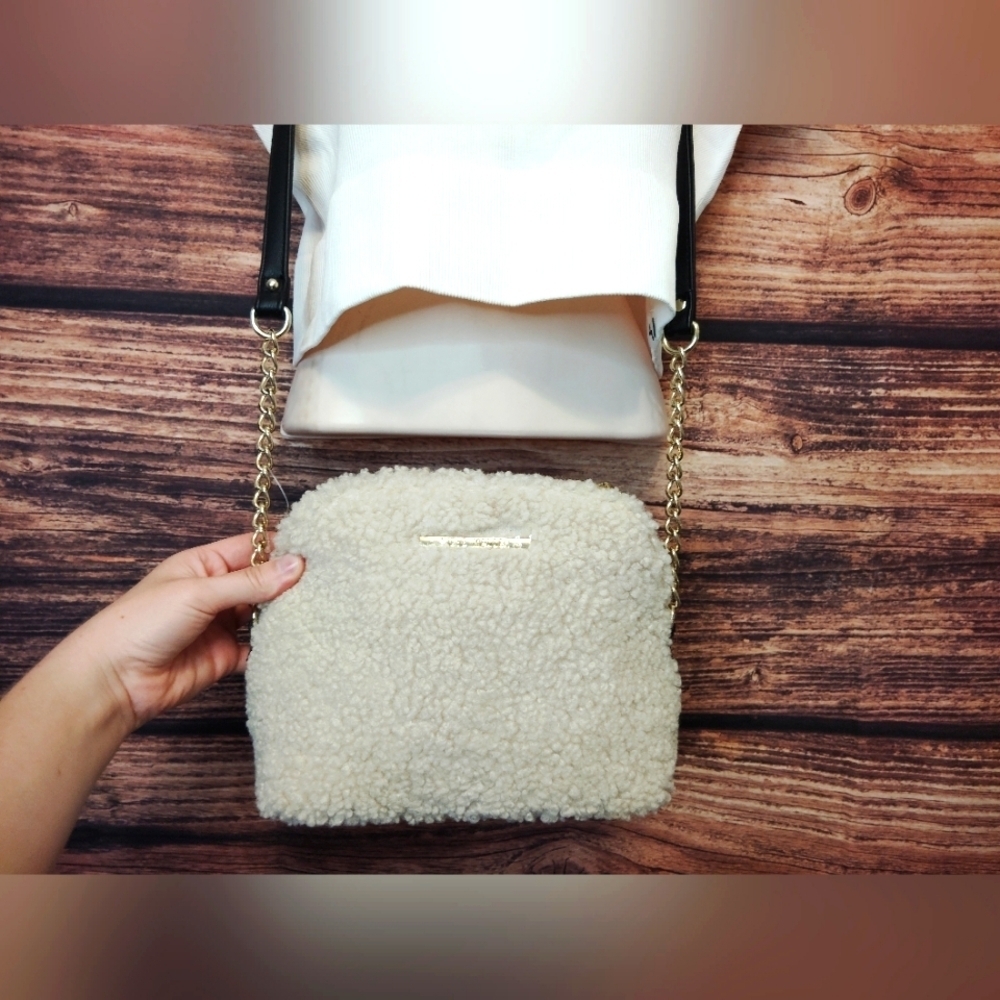 Steve Madden NWOT Sherpa Cross Body Purse So Beautiful!